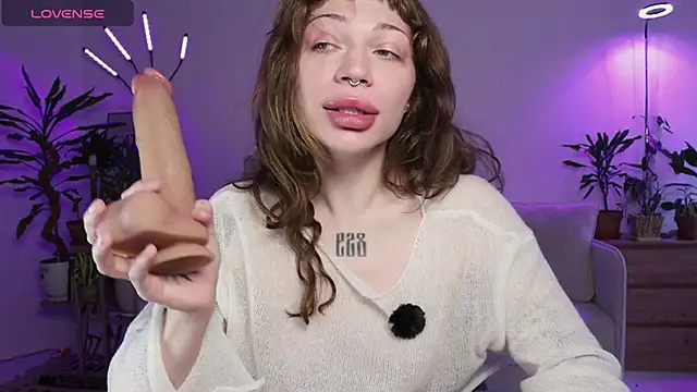 PaulaPratt online show from 02-24-26, 05:49