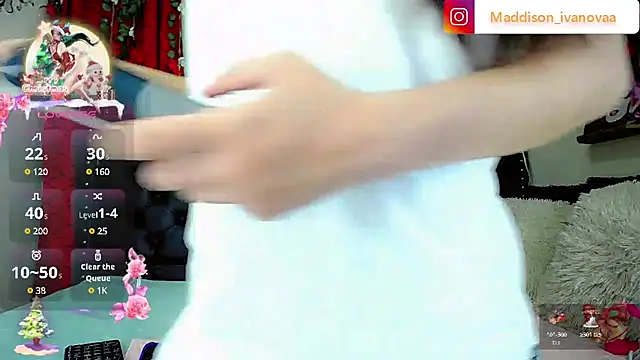 Madisson Ivanova online show from 12-30-24, 05:58