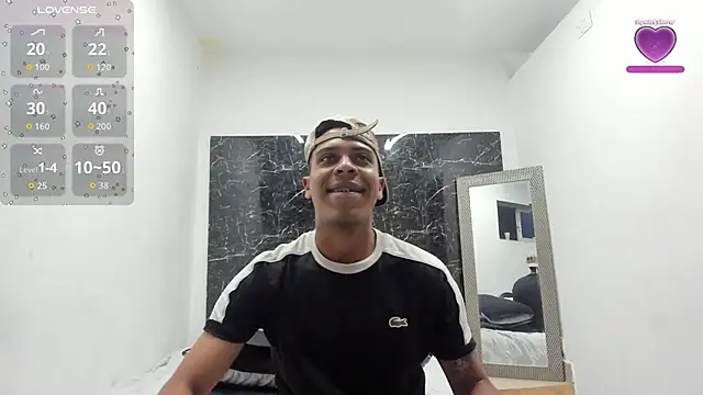 Snapshot of ada-brooke chatting on 10-22-25, 10:26 ada-brooke online show from 10-22-25, 10:26