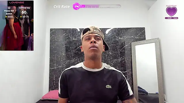 Snapshot of ada-brooke chatting on 10-28-25, 11:47 ada-brooke online show from 10-28-25, 11:47