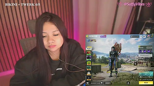 Snapshot of soffyvibes- chatting on 10-28-25, 02:59 soffyvibes- online show from 10-28-25, 02:59