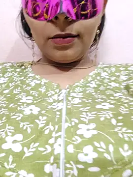 Snapshot of Anjalihotwife chatting on 07-16-26, 05:52 Anjalihotwife online show from 07-16-26, 05:52