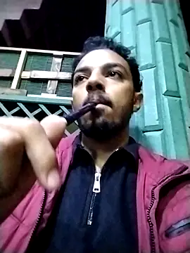 Snapshot of bontoo5 chatting on 11-08-25, 06:40 bontoo5 online show from 11-08-25, 06:40