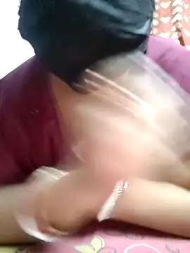 BERRY 00 online show from 02-21-26, 05:25