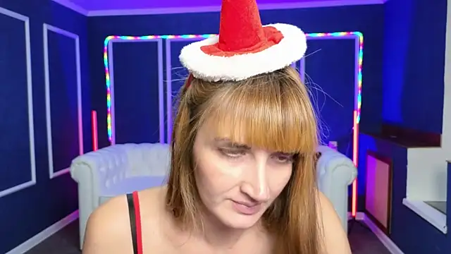 Snapshot of Nika_Kitten chatting on 12-29-24, 08:55 Nika Kitten online show from 12-29-24, 08:55