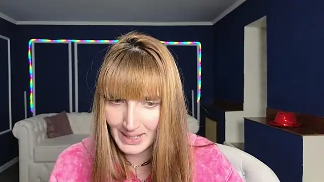 Snapshot of Nika_Kitten chatting on 03-05-25, 05:39 Nika Kitten online show from 03-05-25, 05:39