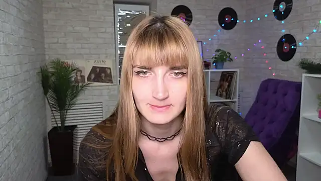 Snapshot of Nika_Kitten chatting on 03-12-25, 09:13 Nika Kitten online show from 03-12-25, 09:13