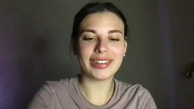 MoonriseGoddess online show from 04-18-26, 07:07