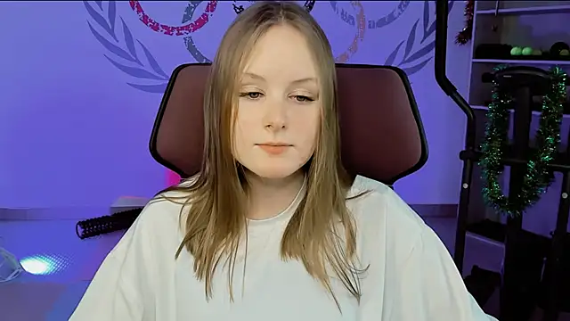 VivienLeeigh online show from 12-31-24, 11:20