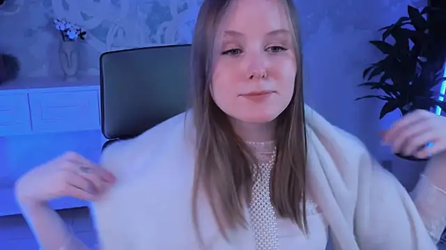 VivienLeeigh online show from 02-08-25, 06:12