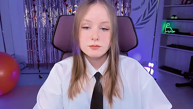 VivienLeeigh online show from 03-09-25, 09:02