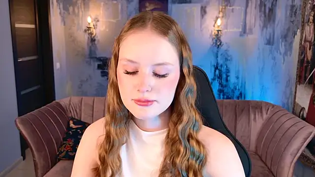 VivienLeeigh online show from 11-11-25, 09:09