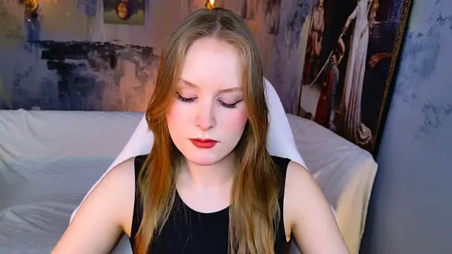 VivienLeeigh online show from 03-28-26, 05:18