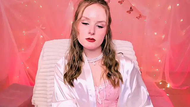 Snapshot of VivienLeeigh chatting on 05-11-26, 04:04 VivienLeeigh online show from 05-11-26, 04:04