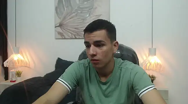 hot boy x18 online show from 12-03-24, 12:49