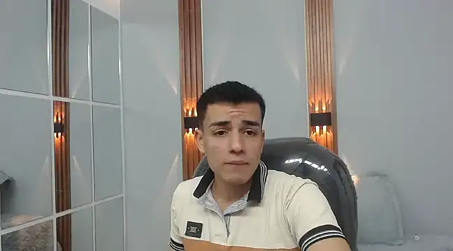 hot boy x18 online show from 12-20-24, 01:33