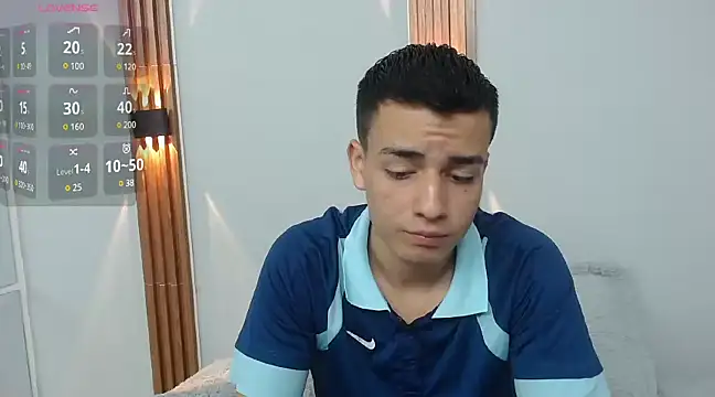 hot boy x18 online show from 01-10-25, 12:47