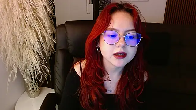 crimson tati  online show from 12-13-24, 07:25