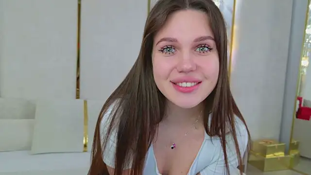 RihannaRose online show from 01-17-26, 05:16