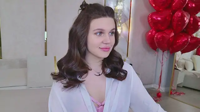 RihannaRose online show from 02-07-26, 05:05