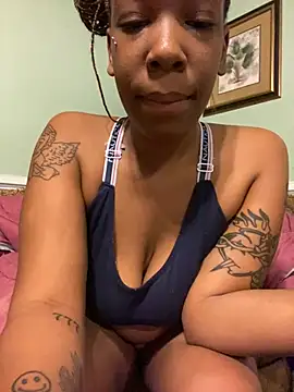 Snapshot of MsSapPhire500 chatting on 01-17-25, 07:08 MsSapPhire500 online show from 01-17-25, 07:08