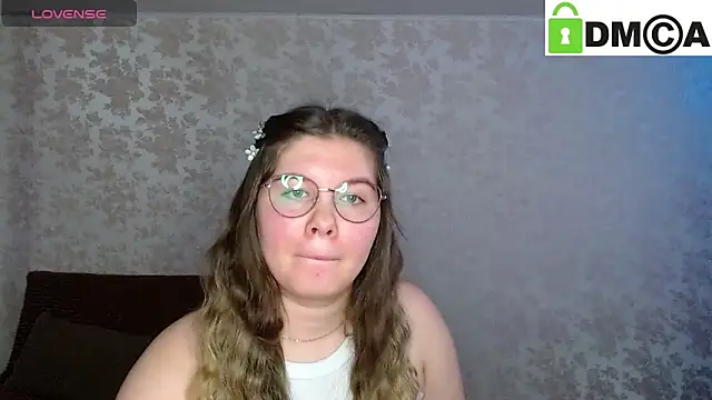 Snapshot of holy_michela chatting on 01-29-25, 09:33 holy michela online show from 01-29-25, 09:33