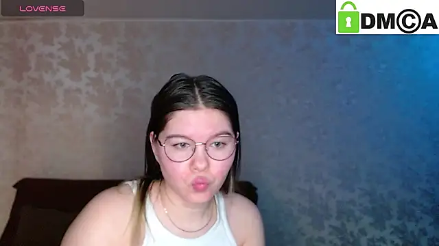 Snapshot of holy_michela chatting on 02-03-25, 02:36 holy michela online show from 02-03-25, 02:36