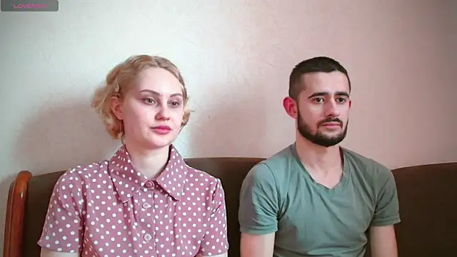 Snapshot of Sweet__Daddy chatting on 01-16-25, 07:07 Sweet Daddy online show from 01-16-25, 07:07