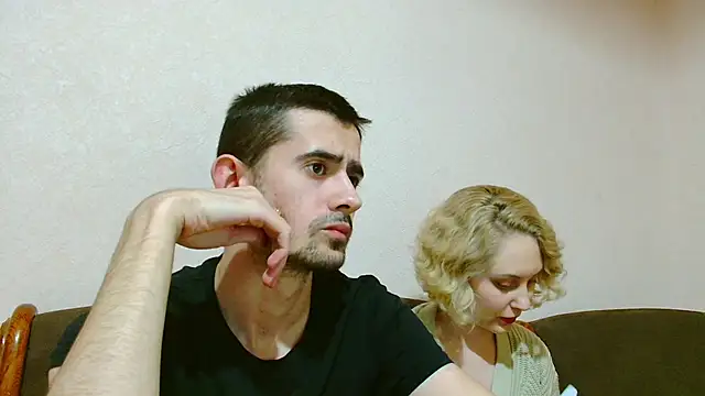 Snapshot of Sweet__Daddy chatting on 02-06-25, 08:34 Sweet Daddy online show from 02-06-25, 08:34