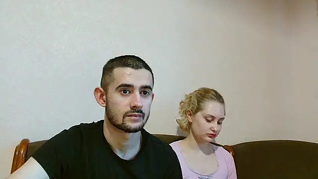 Snapshot of Sweet__Daddy chatting on 02-20-25, 12:57 Sweet Daddy online show from 02-20-25, 12:57