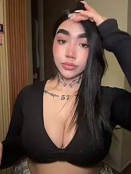 Nickiiiii online show from 03-21-26, 04:50