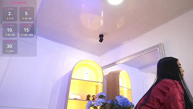 elasummer online show from 10-13-25, 01:22