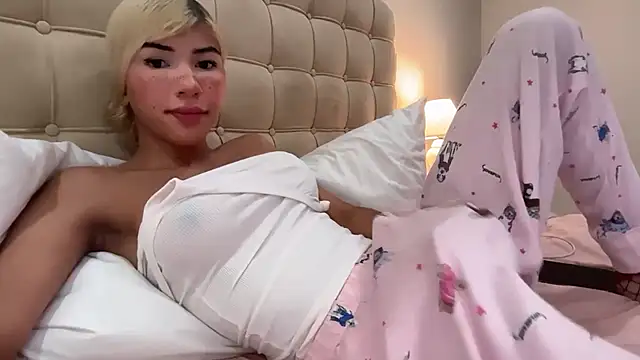 valeri-bigcock online show from 11-26-25, 10:33