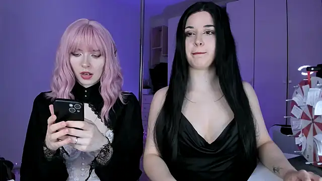 mollyposhh online show from 07-20-26, 07:16