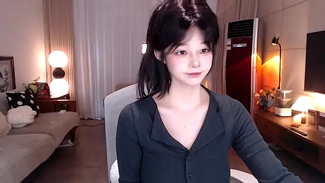 sweateanv  online show from 03-13-26, 05:36