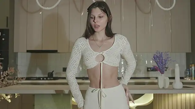 Snapshot of whisper_of_love chatting on 11-18-25, 02:17 whisper of love online show from 11-18-25, 02:17