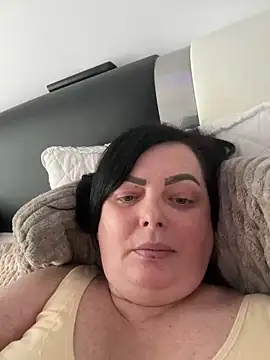 Amandamuller1982 online show from 02-10-25, 09:58