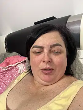 Amandamuller1982 online show from 02-11-25, 04:44