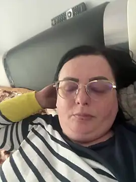 Amandamuller1982 online show from 02-16-25, 01:38