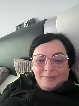 Amandamuller1982 online show from 02-18-25, 05:42