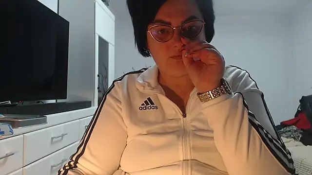 Amandamuller1982 online show from 03-25-26, 11:00