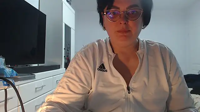 Amandamuller1982 online show from 04-05-26, 10:18