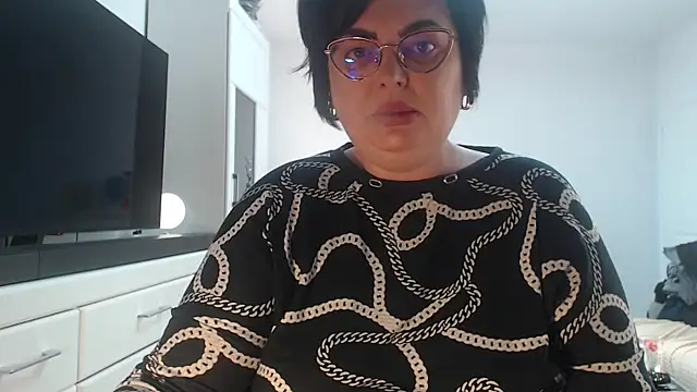 Amandamuller1982 online show from 04-19-26, 04:01