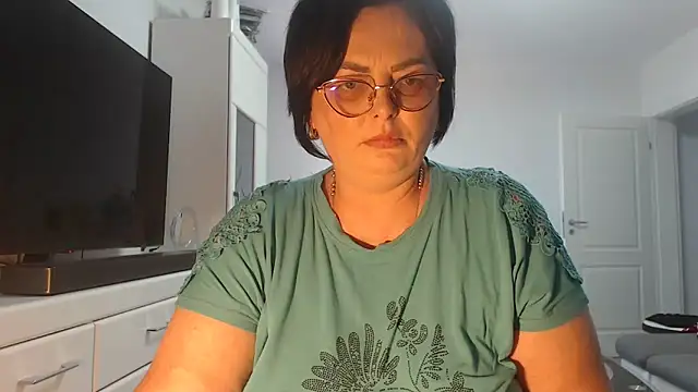 Amandamuller1982 online show from 06-15-26, 12:18