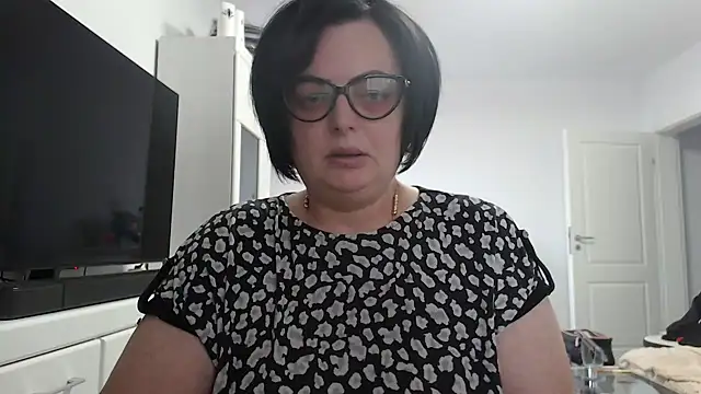 Amandamuller1982 online show from 07-28-26, 12:01