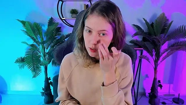 Sharon Evansi online show from 12-12-24, 08:47