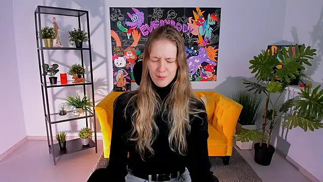 Sharon Evansi online show from 02-16-25, 03:48