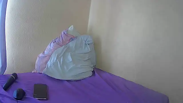 Snapshot of SexyEbonySlender chatting on 02-13-25, 11:28 SexyEbonySlender online show from 02-13-25, 11:28