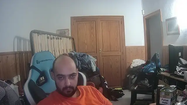 chicomallorca96 online show from 10-19-25, 02:07