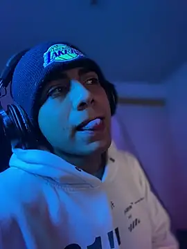 SkinnyHot444 online show from 12-12-24, 08:10